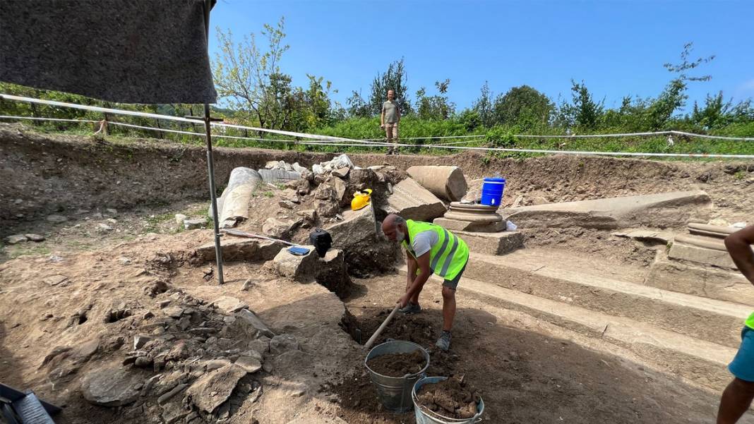 Anıtsal yapı gün yüzüne çıkıyor: Batı Karadeniz'de bir ilk 4